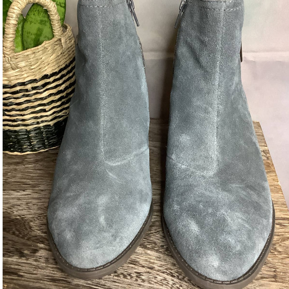 Vionic Shoes | Vionic Leather Naomi Snake Ankle Boot Sz 85 | Poshmark